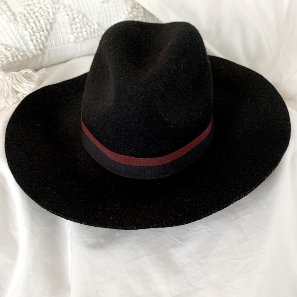 70s style Top Shop Black Fall Hat